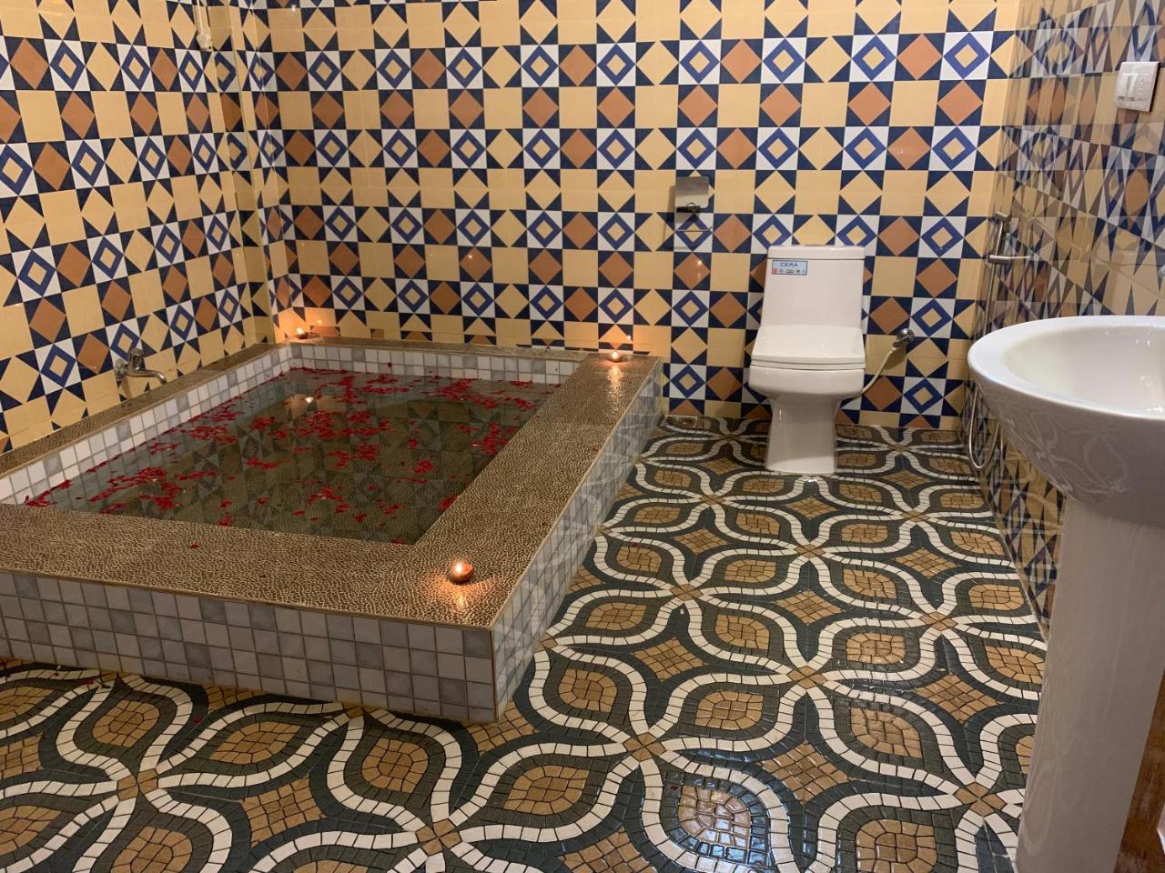 Chola Heritage Resort Карайкуди Экстерьер фото